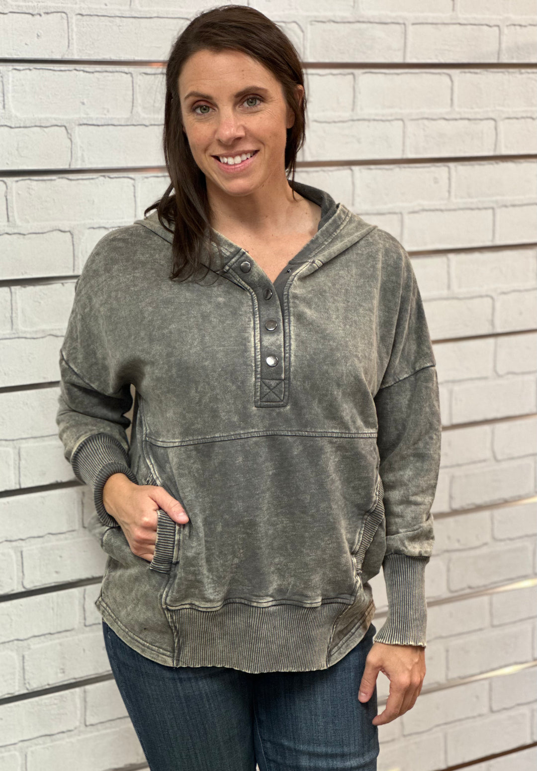 Womens acid wash discount hoodie